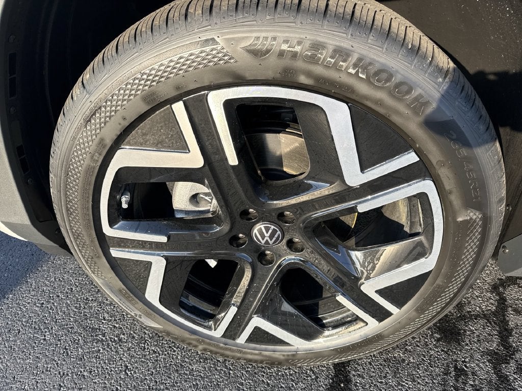 2027 Volkswagen Atlas SEL Premium R-Line
