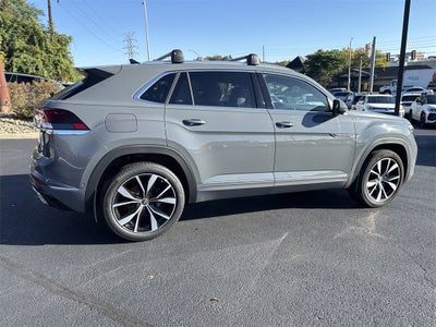 2025 Volkswagen Atlas Cross Sport 2.0T SEL Premium R-Line