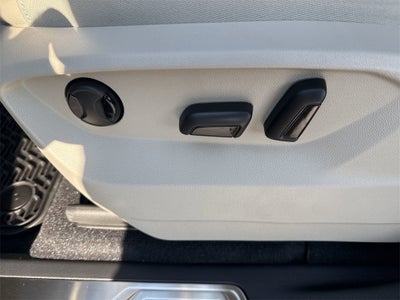 2026 Volkswagen Atlas 2.0T SE w/ Technology