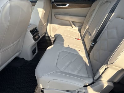 2026 Volkswagen Atlas 2.0T SE w/ Technology