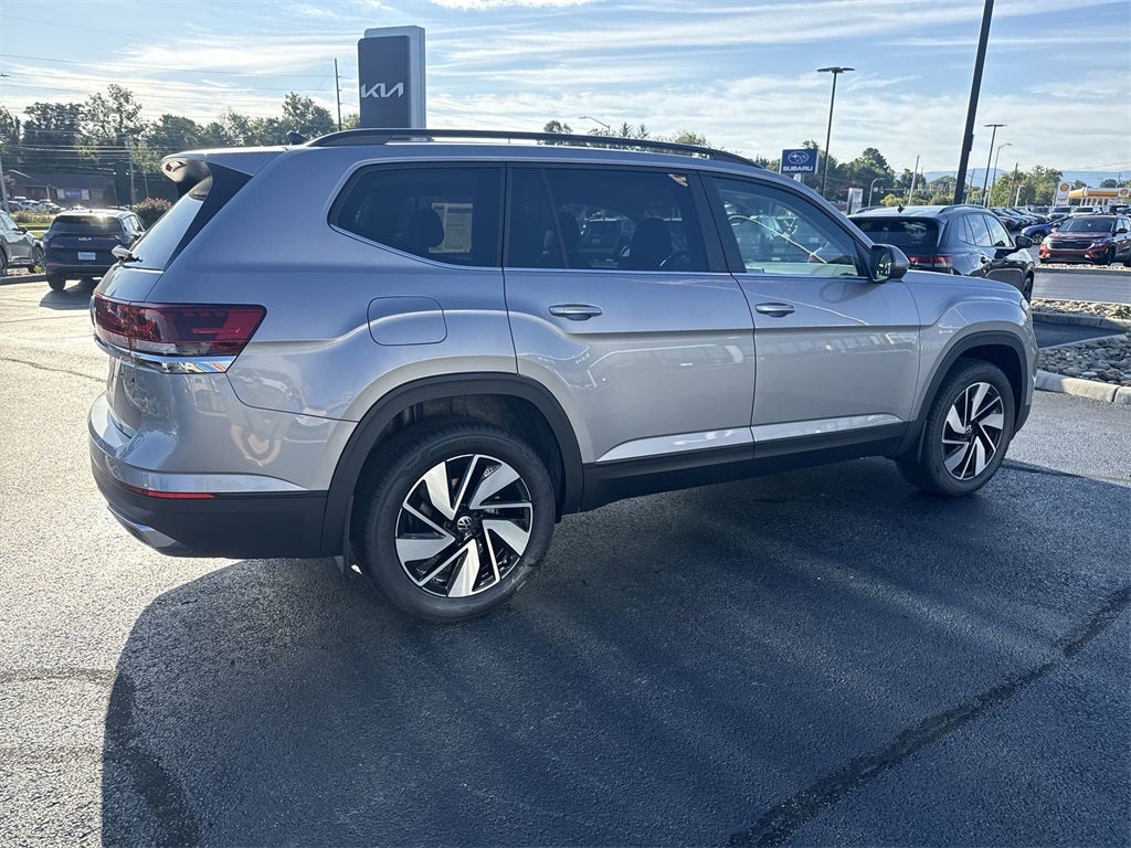 2026 Volkswagen Atlas 2.0T SE w/ Technology