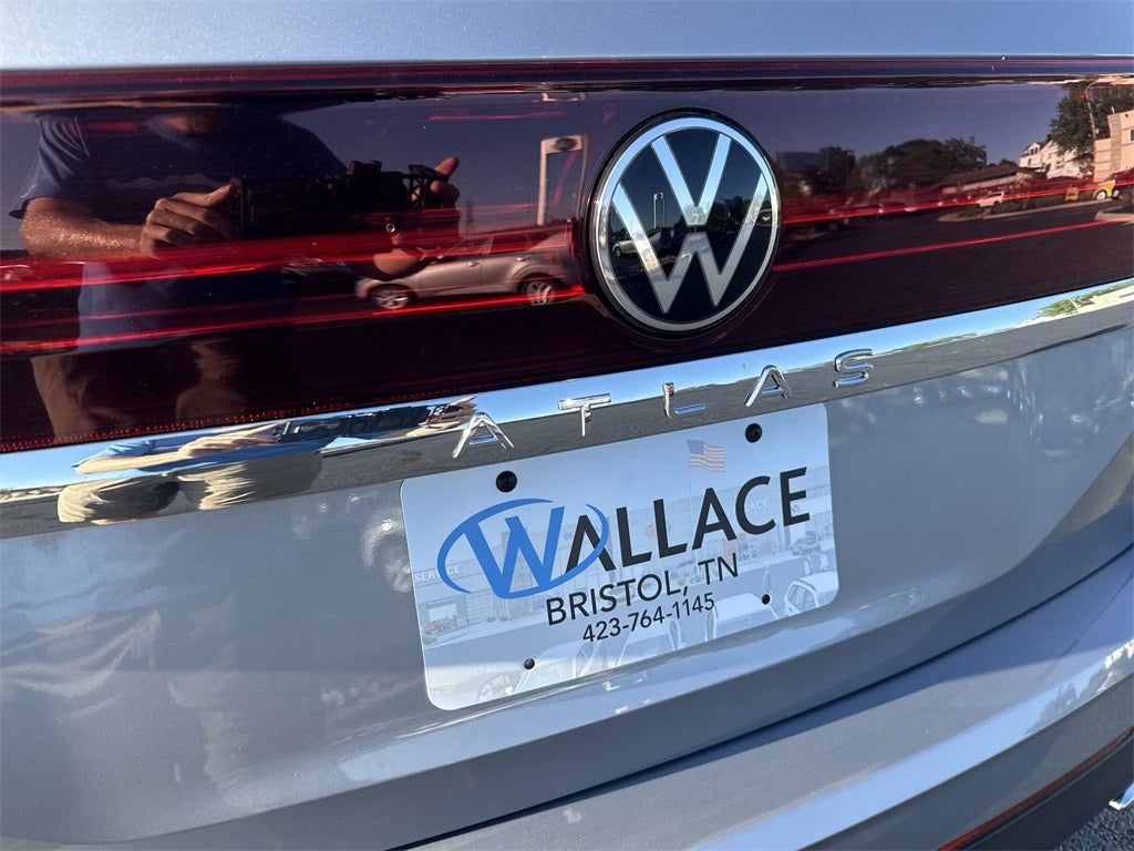 2026 Volkswagen Atlas 2.0T SE w/ Technology
