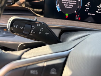 2027 Volkswagen Atlas SE w/Technology