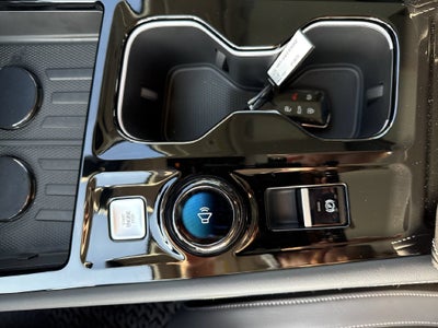 2027 Volkswagen Atlas SE w/Technology