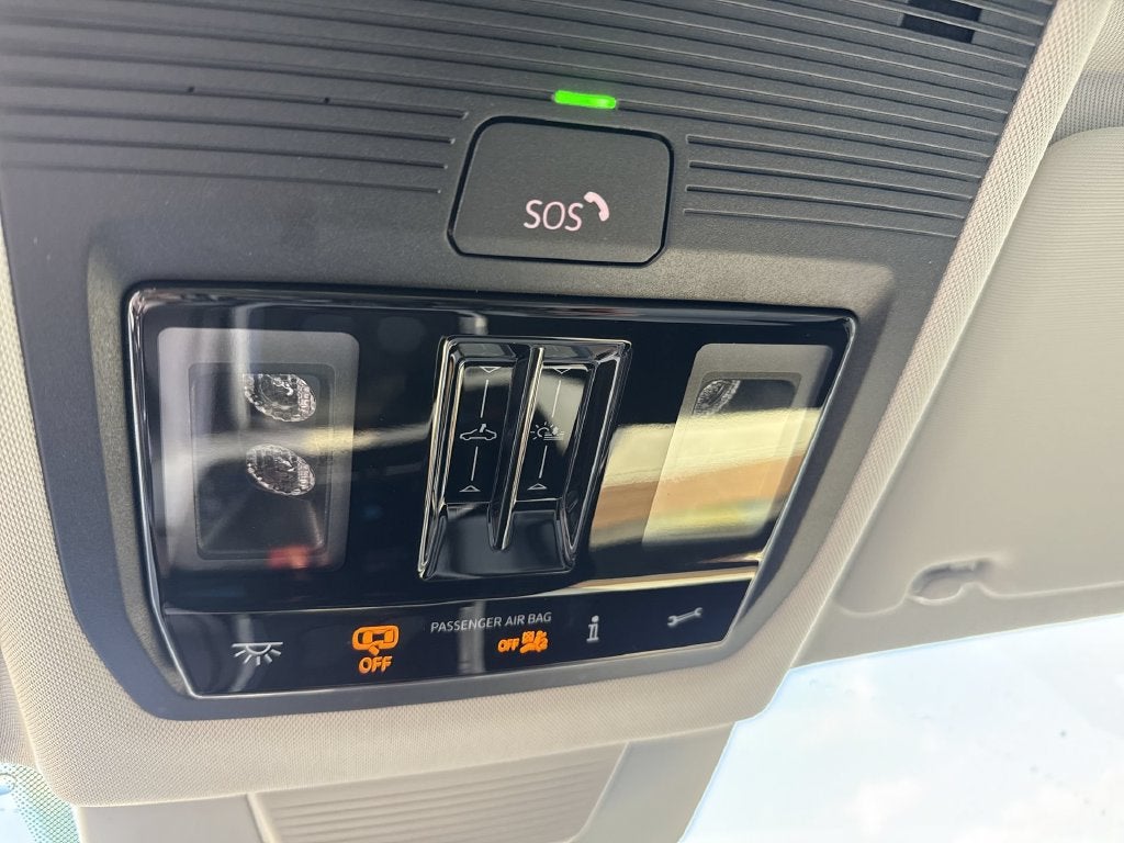 2027 Volkswagen Atlas SE w/Technology