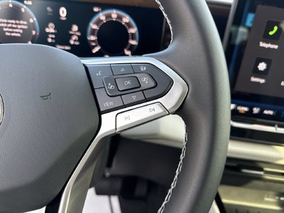 2027 Volkswagen Atlas SE w/Technology