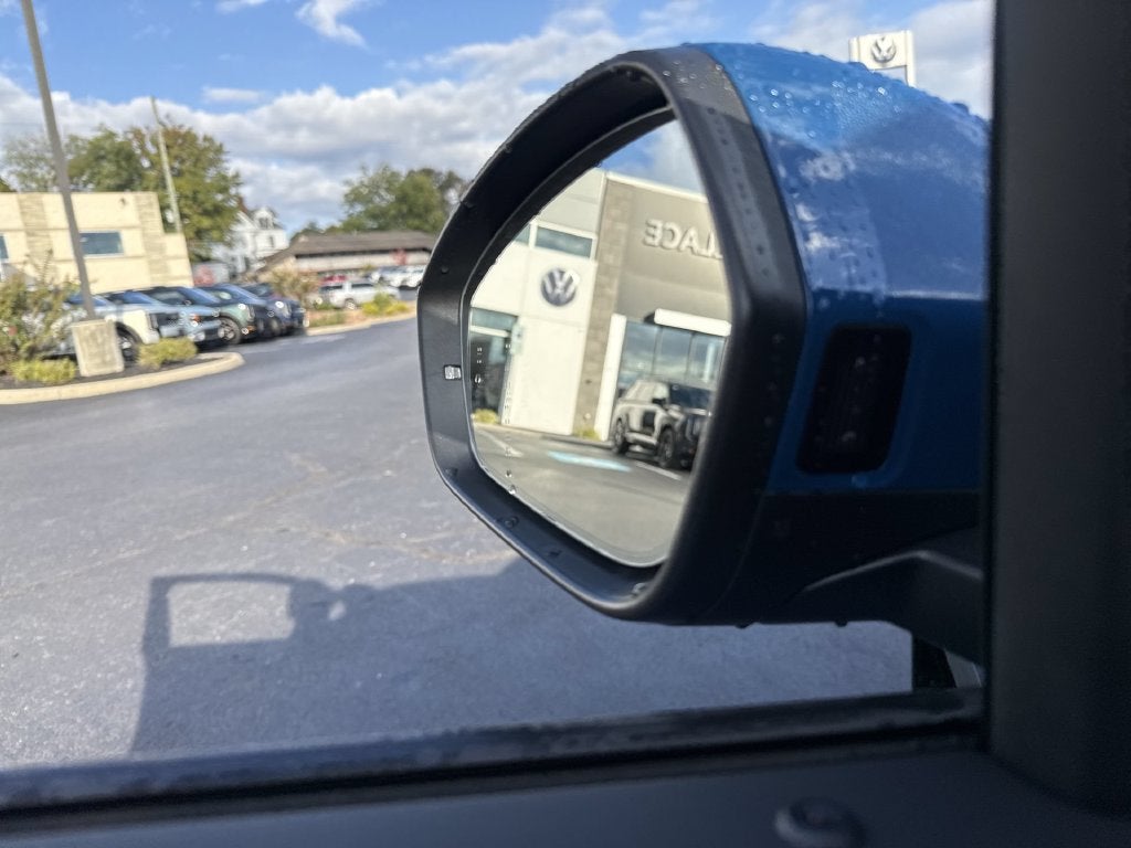 2027 Volkswagen Atlas SE w/Technology