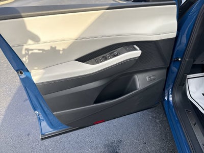 2027 Volkswagen Atlas SE w/Technology