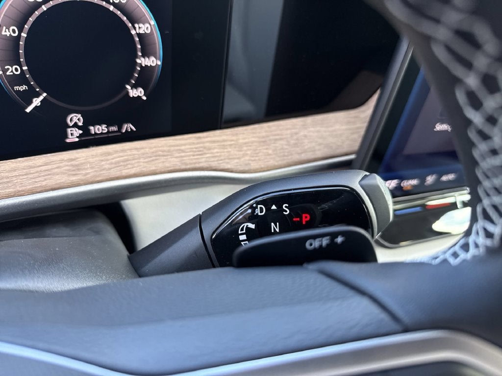 2027 Volkswagen Atlas SE w/Technology