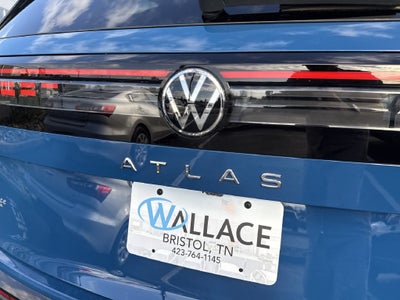 2027 Volkswagen Atlas SE w/Technology