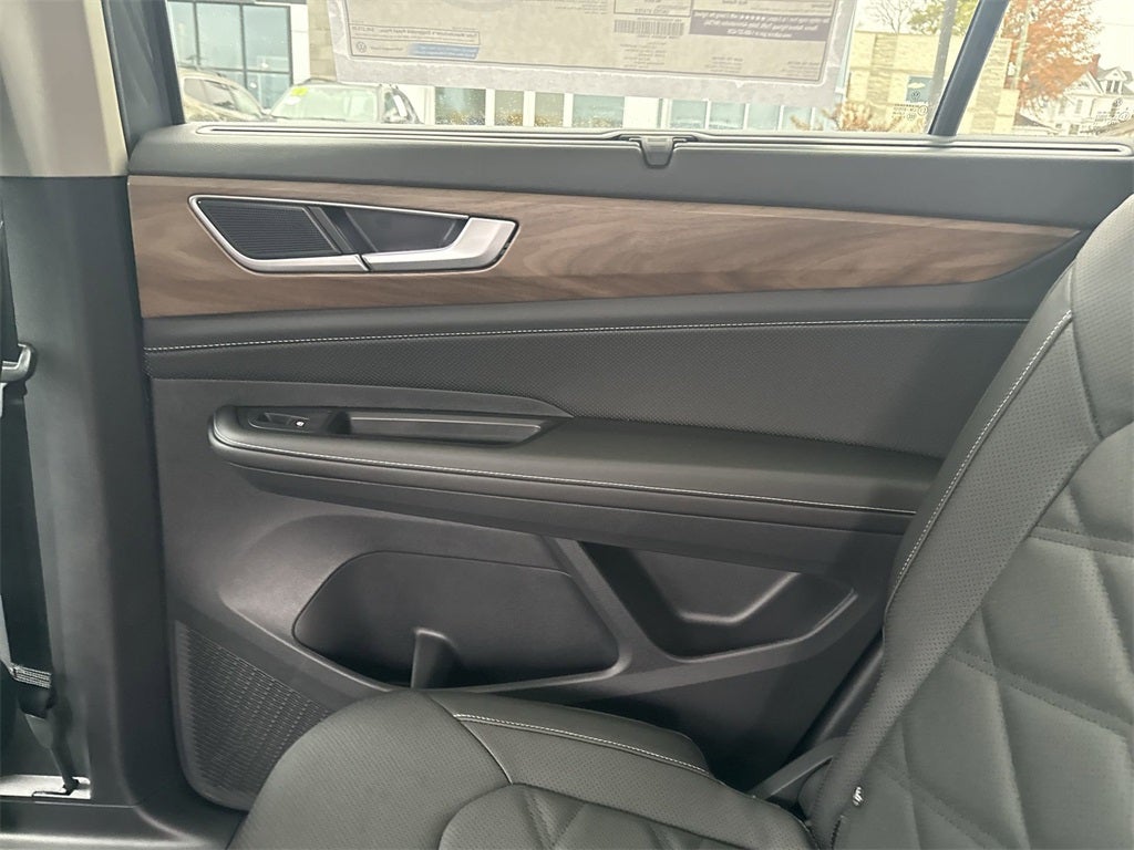 2026 Volkswagen Atlas 2.0T SE w/ Technology