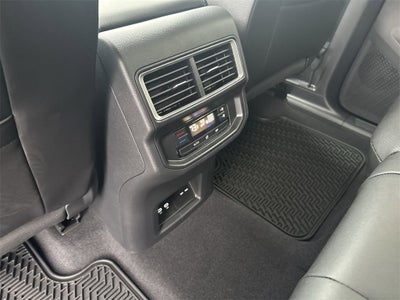 2026 Volkswagen Atlas 2.0T SE w/ Technology