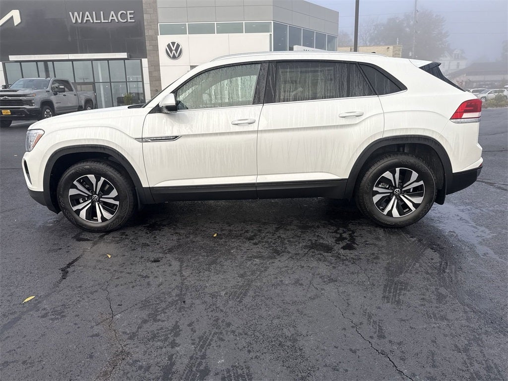 2026 Volkswagen Atlas Cross Sport 2.0T SE