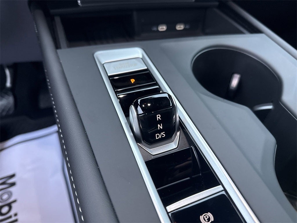 2025 Volkswagen Atlas Cross Sport 2.0T SE