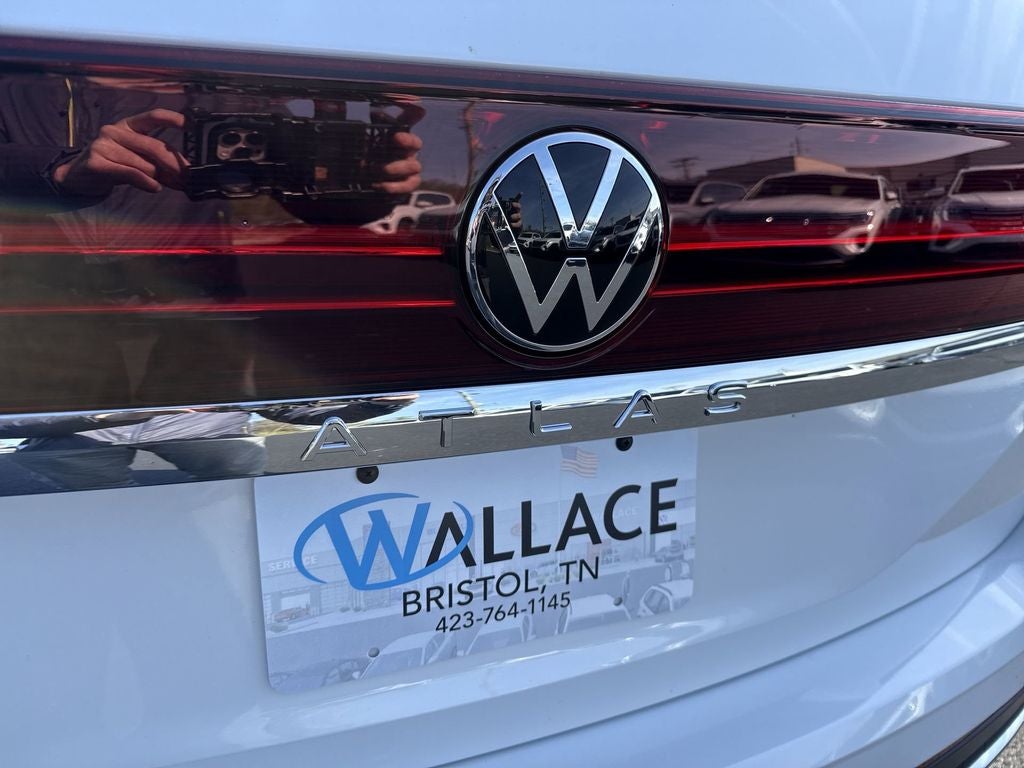 2026 Volkswagen Atlas 2.0T SE