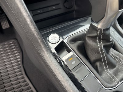 2025 Volkswagen Taos 1.5T SE Black