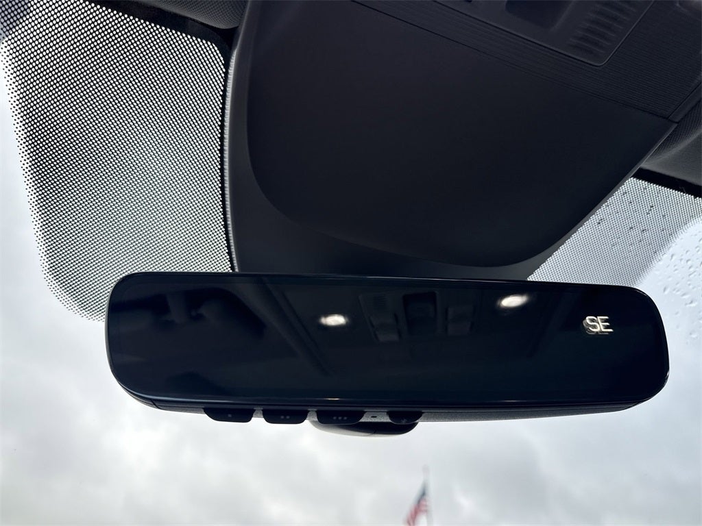 2025 Volkswagen Taos 1.5T SE Black