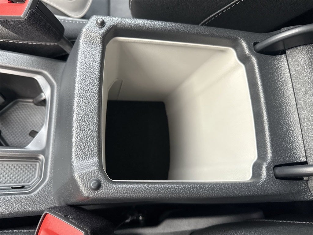 2025 Volkswagen Taos 1.5T SE Black