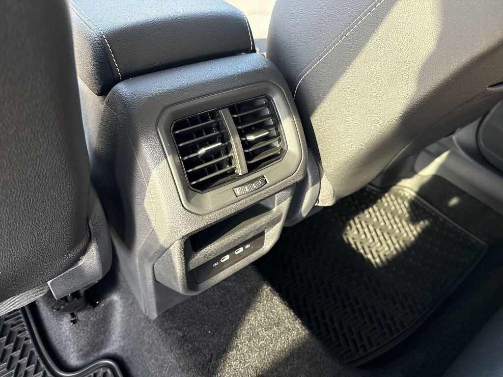 2026 Volkswagen Taos 1.5T SEL