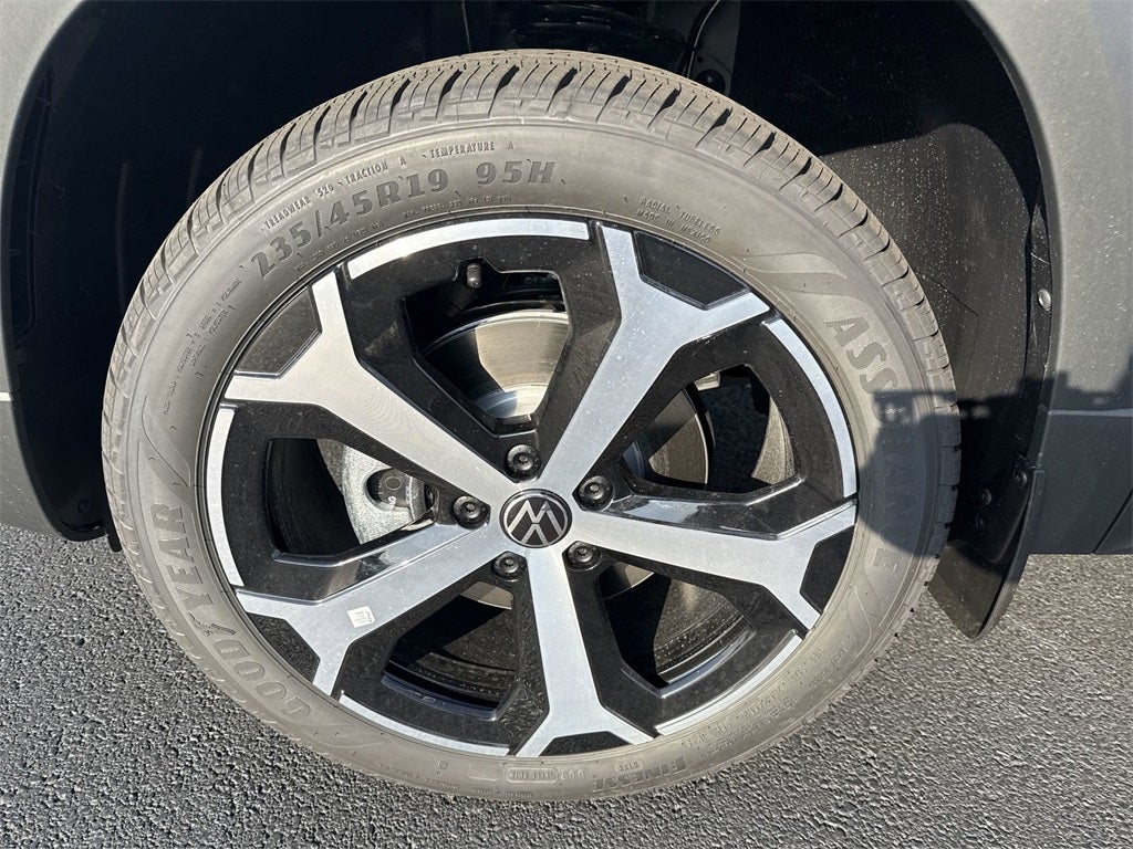 2025 Volkswagen Taos 1.5T SEL