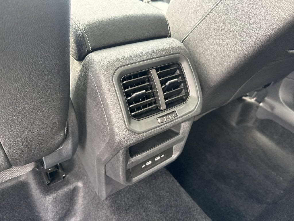 2027 Volkswagen Taos 1.5T SEL