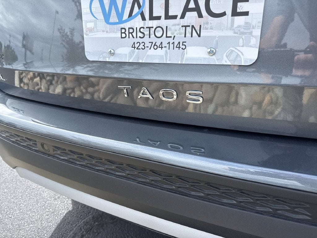 2027 Volkswagen Taos 1.5T SEL