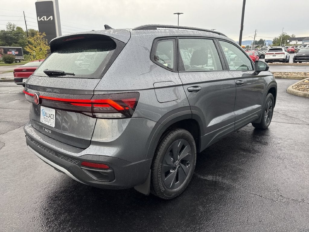 2027 Volkswagen Taos S FWD