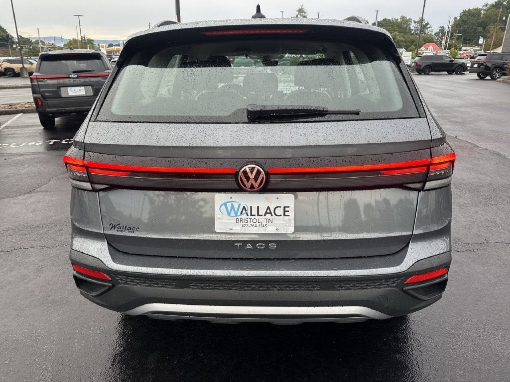 2027 Volkswagen Taos S FWD