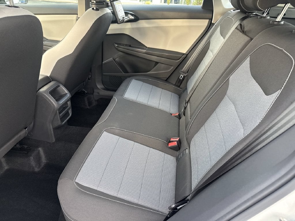 2027 Volkswagen Taos 1.5T S