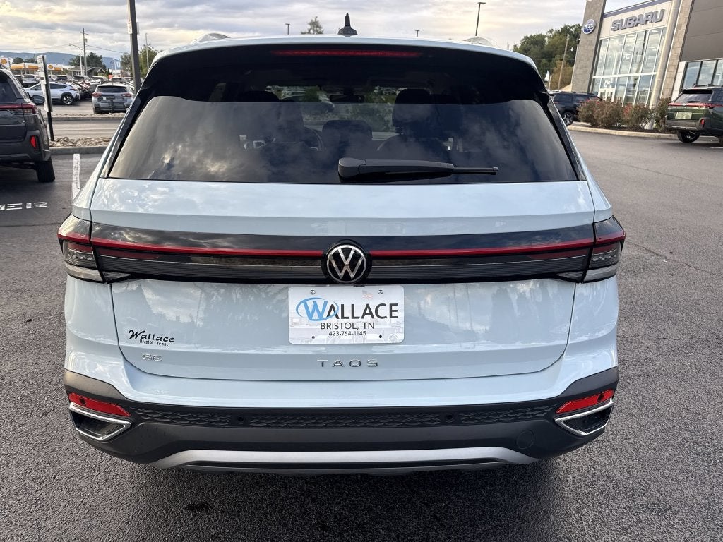 2027 Volkswagen Taos 1.5T SE