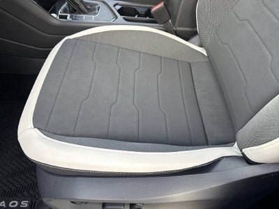 2027 Volkswagen Taos 1.5T SE