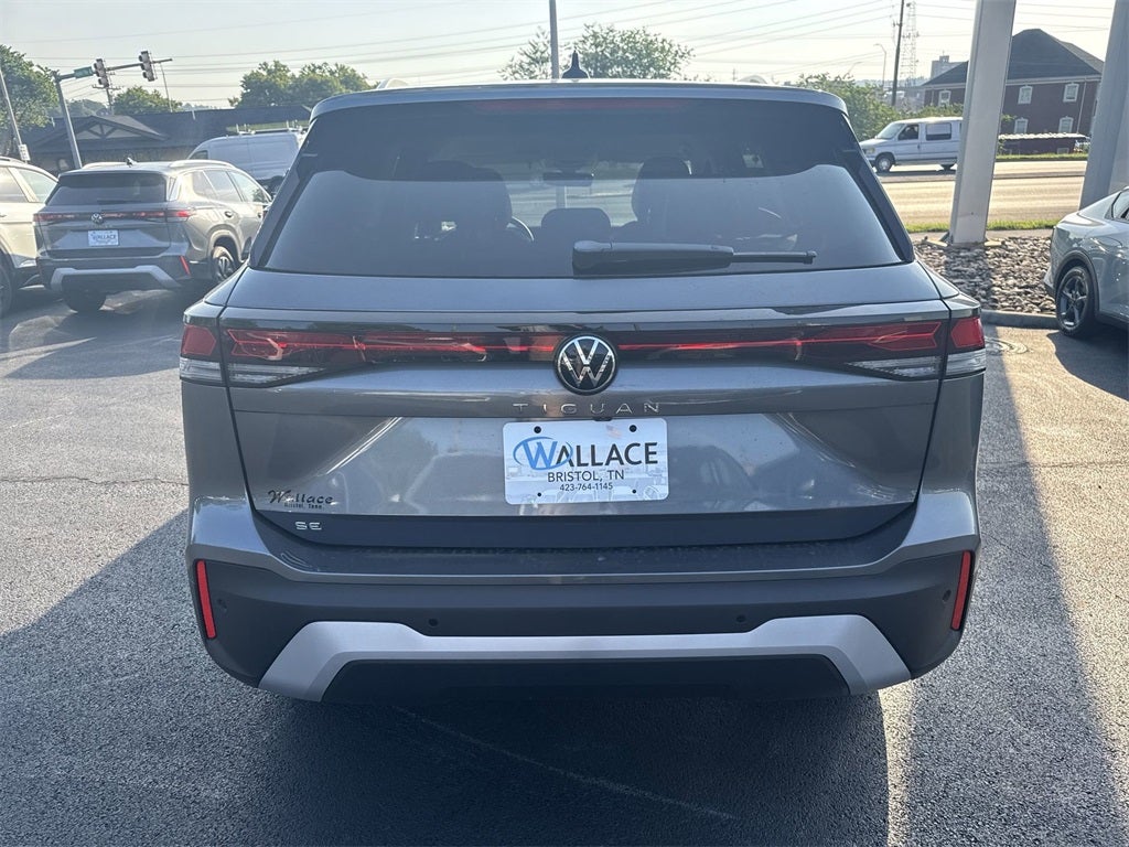 2025 Volkswagen Tiguan 2.0T SE
