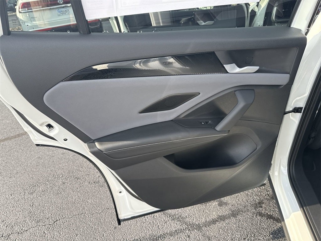 2025 Volkswagen Tiguan 2.0T SE R-Line Black