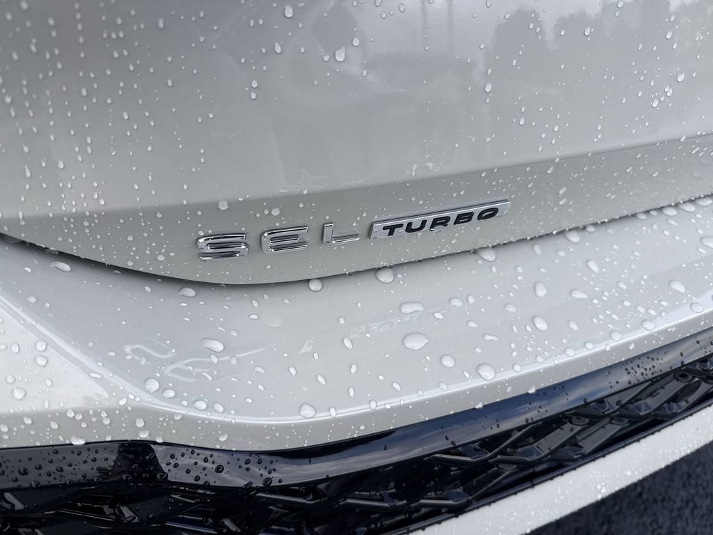 2026 Volkswagen Tiguan 2.0T SEL R-Line