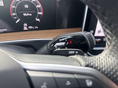 2026 Volkswagen Tiguan 2.0T SEL