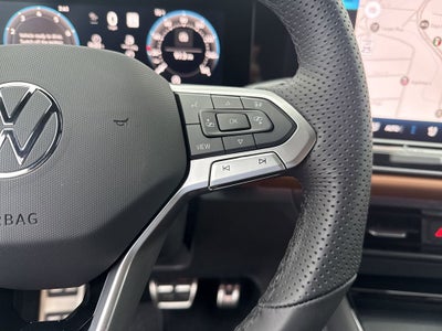 2026 Volkswagen Tiguan 2.0T SEL