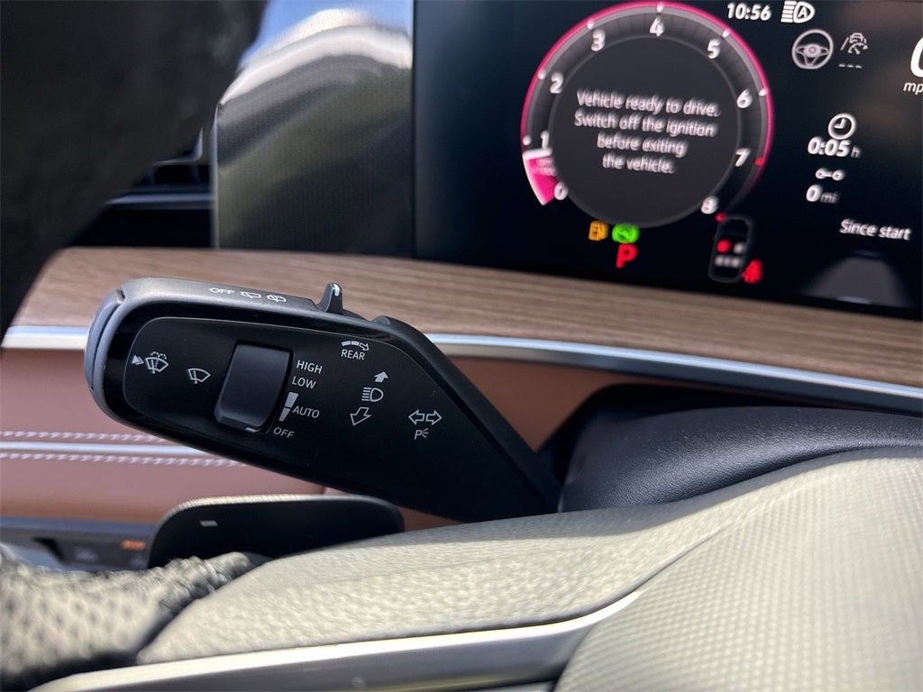 2026 Volkswagen Tiguan 2.0T SEL