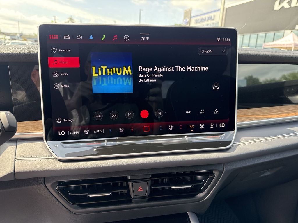 2026 Volkswagen Tiguan 2.0T SEL