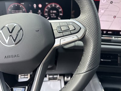 2026 Volkswagen Tiguan 2.0T SEL