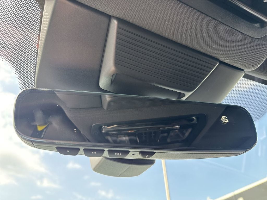 2026 Volkswagen Tiguan 2.0T SEL