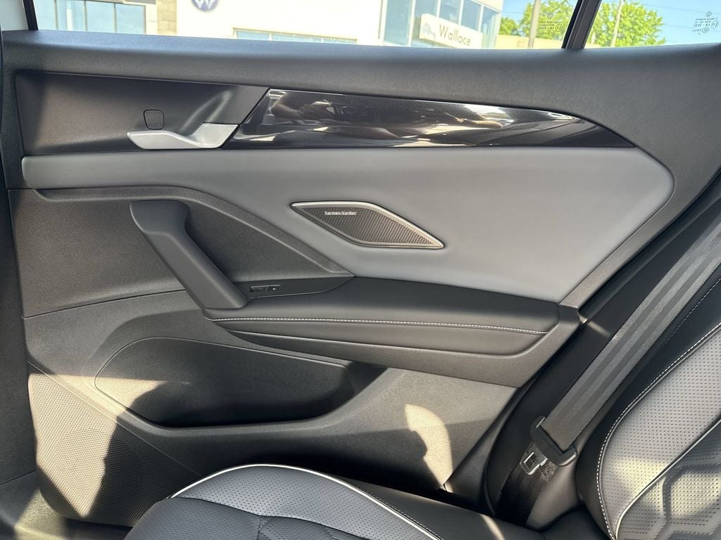 2026 Volkswagen Tiguan 2.0T SEL R-Line Turbo