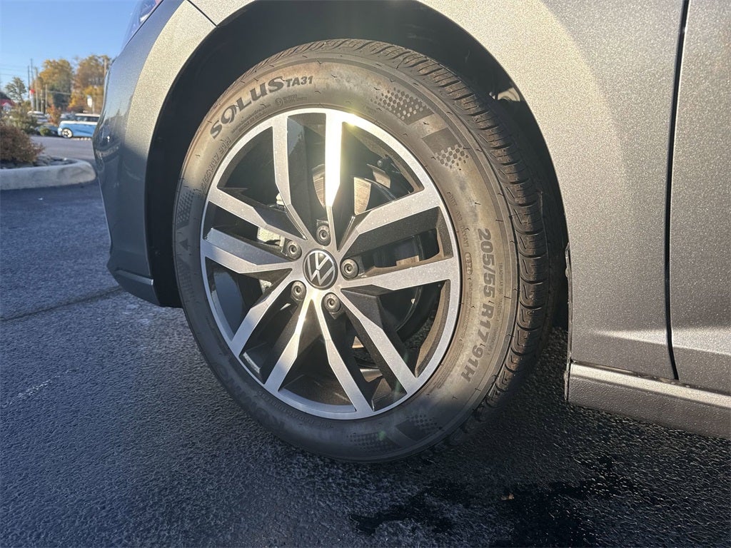 2025 Volkswagen Jetta 1.5T SE