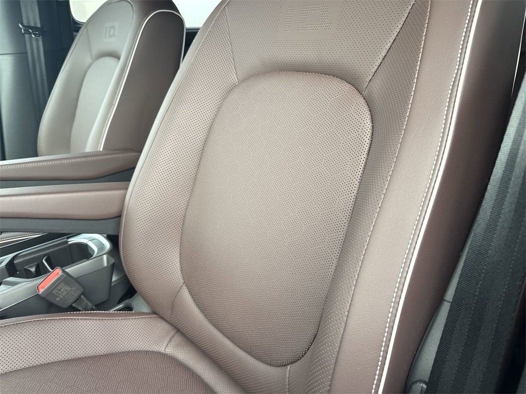 2025 Volkswagen ID. Buzz Pro S