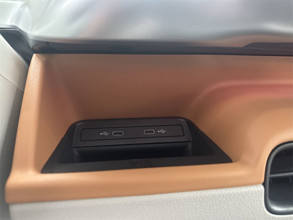 2025 Volkswagen ID. Buzz Pro S Plus