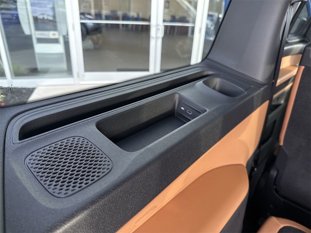 2025 Volkswagen ID. Buzz Pro S Plus