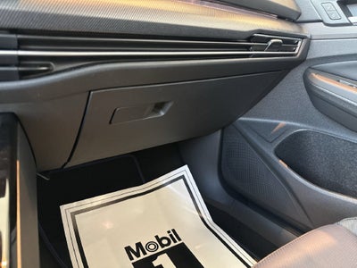 2026 Volkswagen Golf R Base