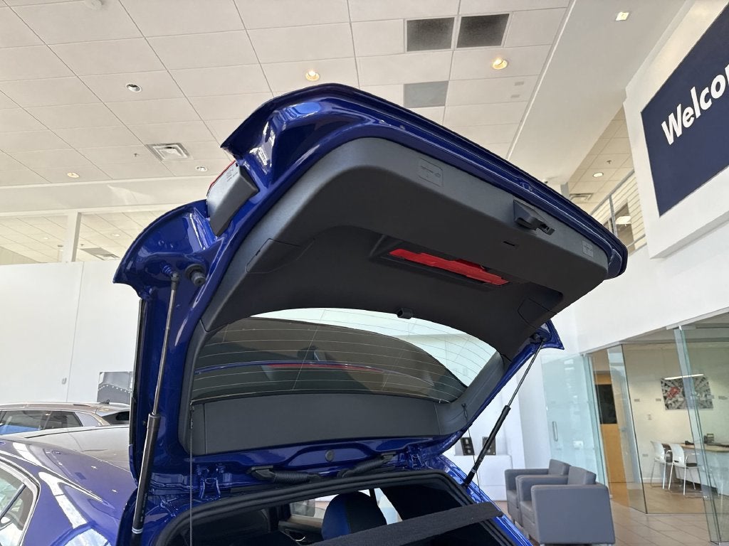 2026 Volkswagen Golf R Base
