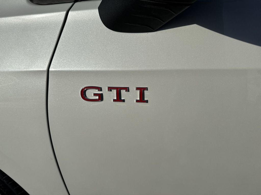 2026 Volkswagen Golf GTI 2.0T SE