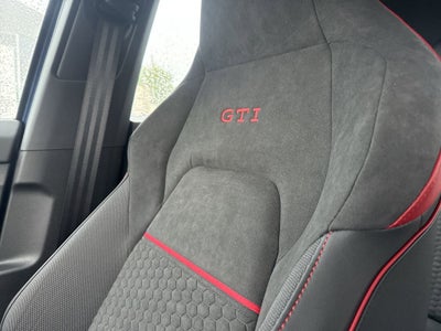 2026 Volkswagen Golf GTI 2.0T SE